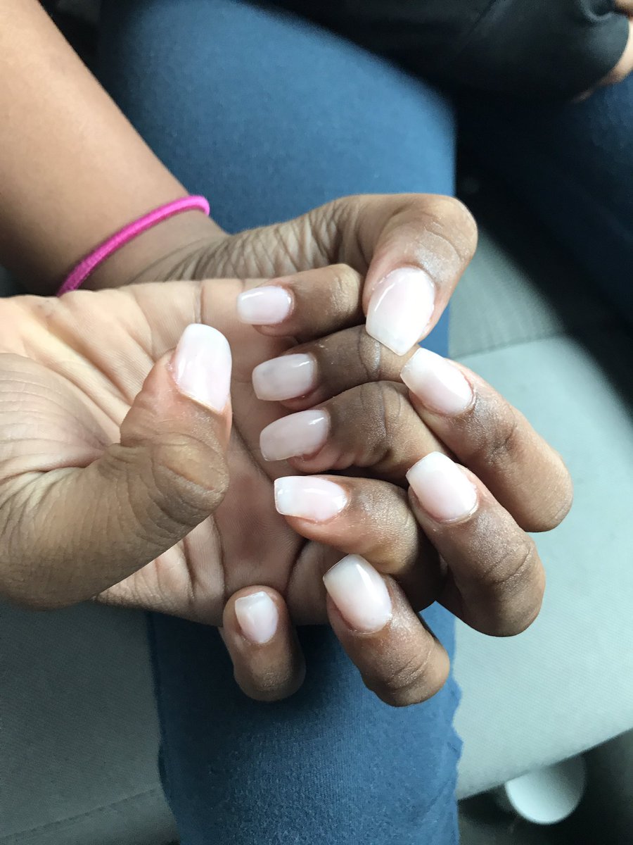 nails_by_nique's tweet photo. @Entitybeauty #entityacrylic #eocc #nudefishnets https://t.co/X1Ca9tO2eP