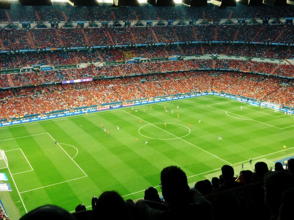 alroACS10's tweet photo. Hoy he podido ver por primera vez en directo a la @SeFutbol. Ambiente espectacular, estadio lleno. Sin palabras #EspanavsItalia #VamosEspana https://t.co/gc2mekzuMc