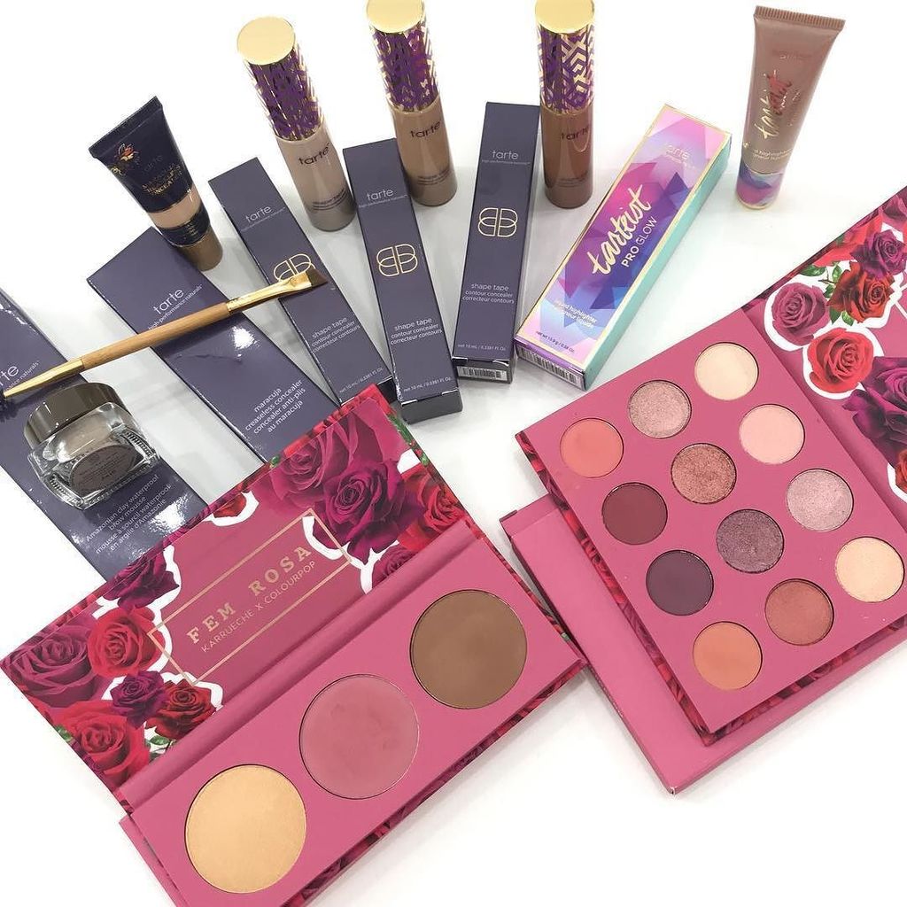 LoMakeUpStudio's tweet photo. Más productos para probar en #LoMakeUpStudio 😃
@tartecosmetics y @colourpopcosmetics (no a la venta)
Muchas grac… https://t.co/fwPNFmKPc7 https://t.co/SFajHXrkAF