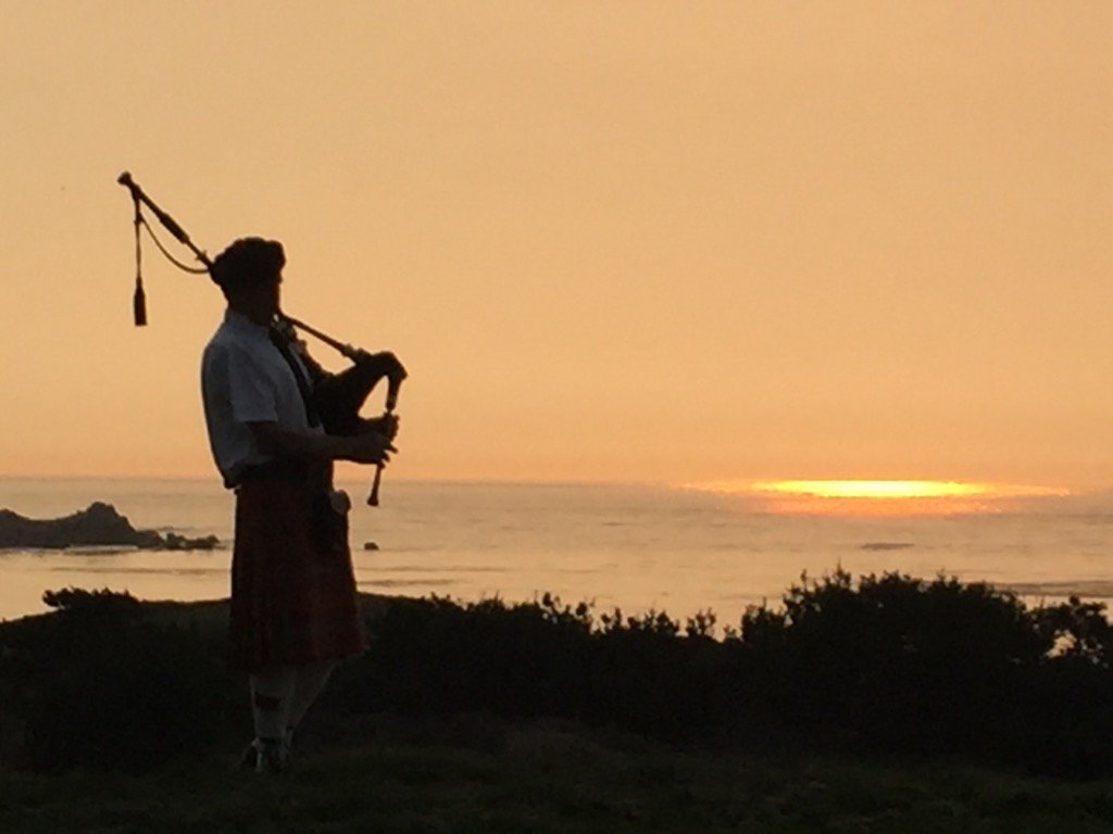 Tspring27's tweet image. Perfect way to start an Epic golf weekend at Pebble!!#yom #glukosenergy #callaway