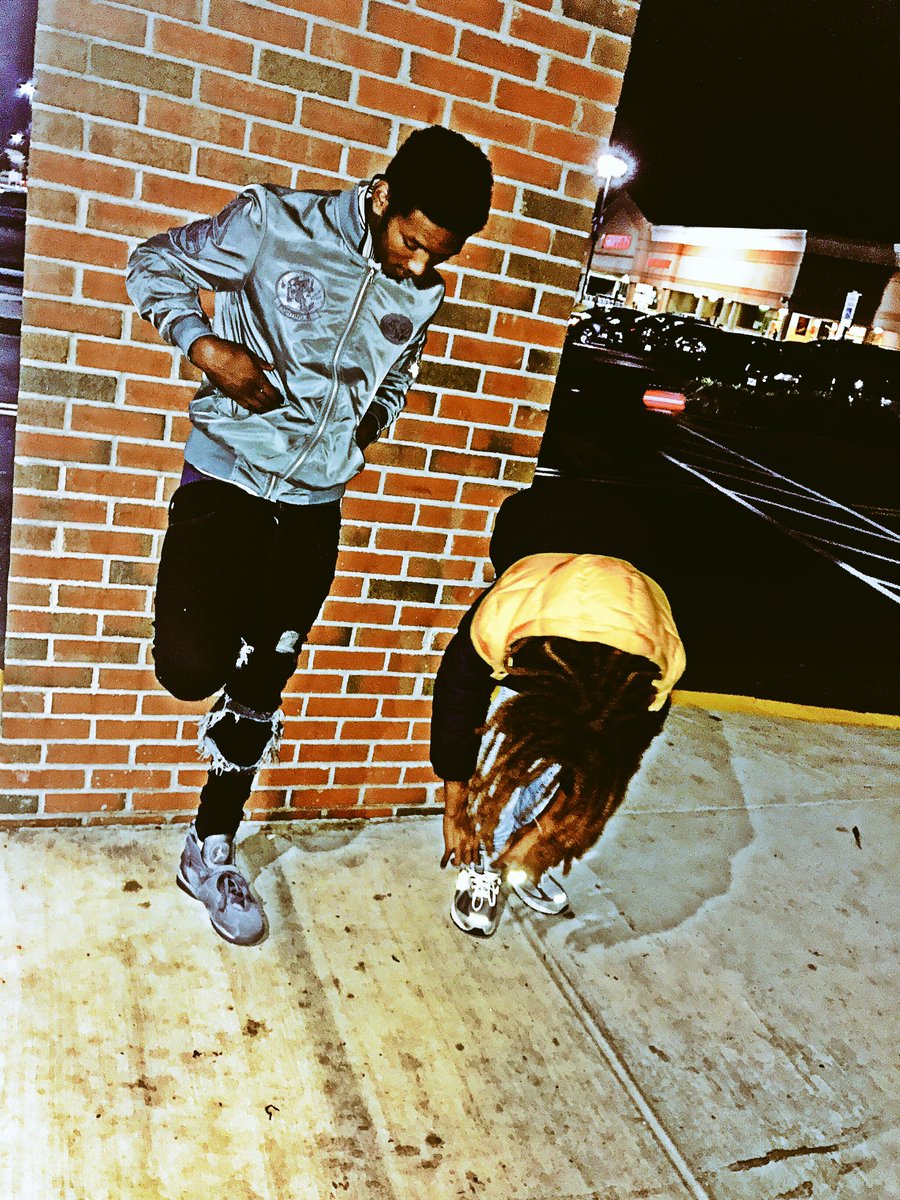 LulLeelllGlockk's tweet photo. #️⃣TrappTrendyy We Been Had It Trending 😈🤷🏽‍♂️ @600blkshawtyyy @TrapTrendyMoney #HeyGlock #EMG4L https://t.co/ZaimuIcTdB