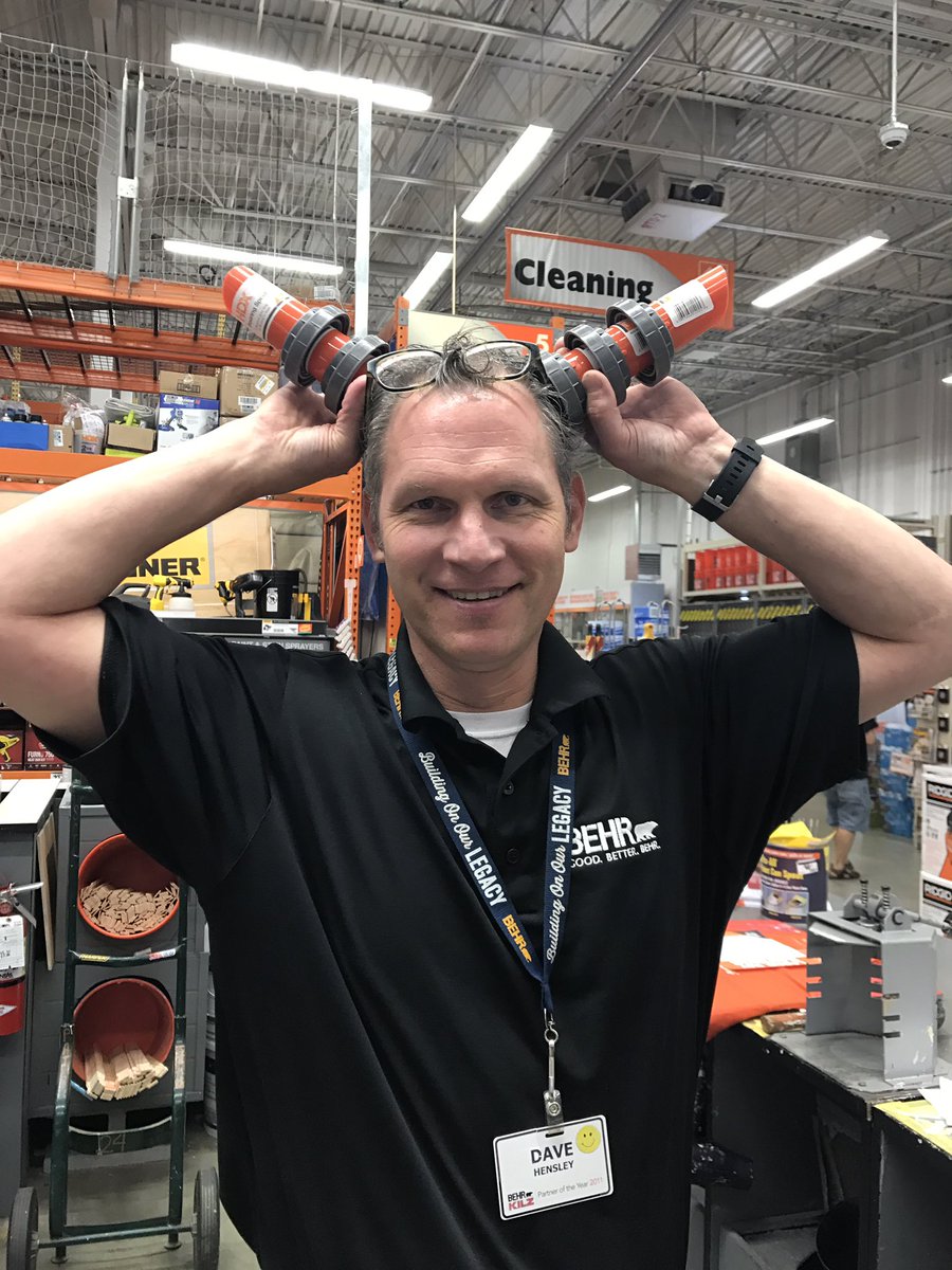 Fraserme22's tweet photo. @BigDogAVL Behr Dave selling the whole project!  Hd3645 @scloutier22 @Hectdominguez https://t.co/SB0Q0SQoFX