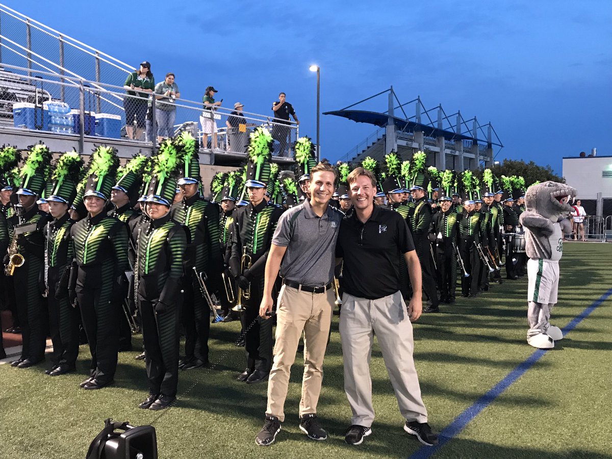 reaganwayrhs's tweet photo. Our Amazing Band before their Half-Time Show #wearereagan #reaganway https://t.co/NYaHN76z6s