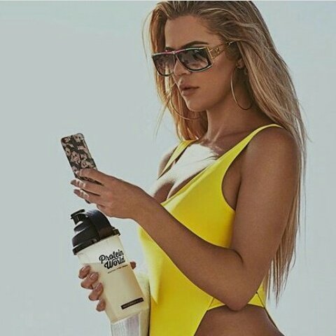 KokoKennyCol's tweet photo. @KhloeKardashian X @ProteinWorld https://t.co/Rlz8FLYvgl