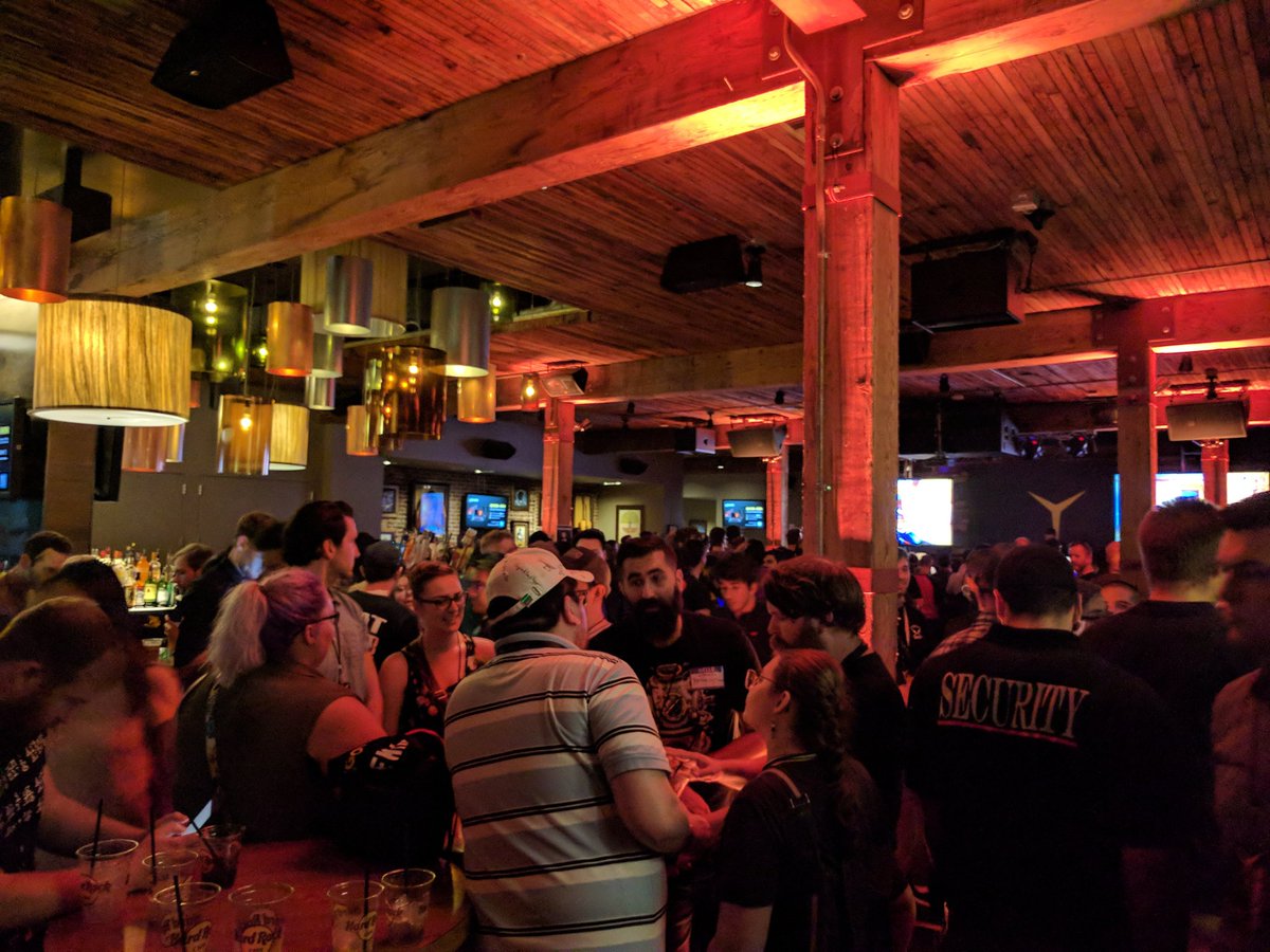 immolation15's tweet photo. #LenovoLegionLounge https://t.co/5xJQrFC6YV