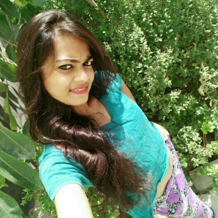 abalbsar's tweet photo. 🙌 YASSS It's time for a great show priya singh18416:Em not well today
https://t.co/Qz7S816umG https://t.co/lajgRJnY6K