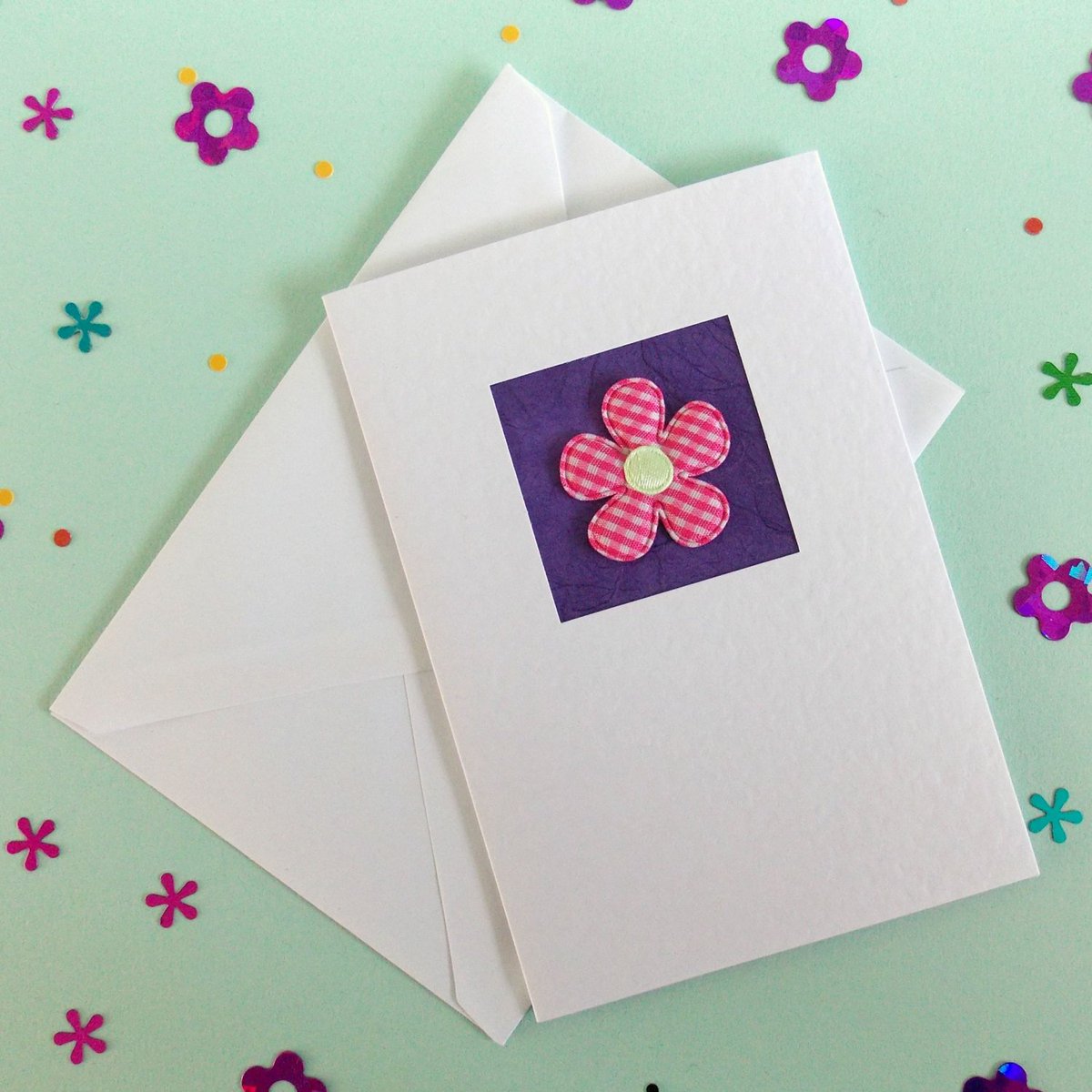 GreenDreamCrtv's tweet photo. Blank Card, for her, wife, mum, friend, sister, daughter, girlfrie… https://t.co/QMnnDCUS0D #Etsy #CardForGirlfriend https://t.co/jYotD1U4Rz