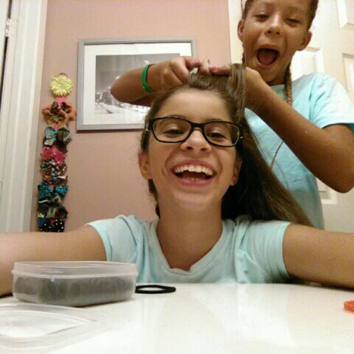 Nicolasgamer82's tweet image. #CoinDrop #share #sendback #FeatureMe#Liveme Μαcκαφιια: liveme.com/media/liveshor…