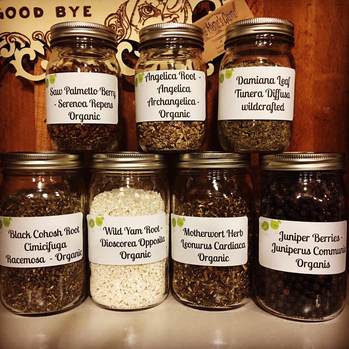 jennilovewitch's tweet photo. New Arrivals at The Apothecary #motherwort #sawpalmetto #wildyamroot #angelicaroot #blackcohosh #damiana Added to the already extensive list https://t.co/qs7vS4mqx2