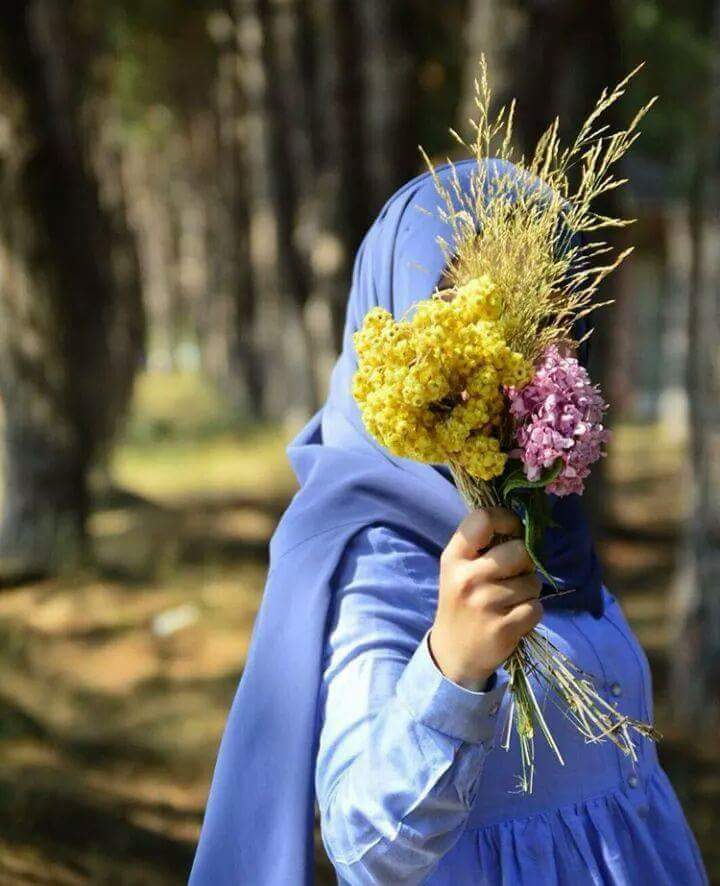 bb20000300001's tweet photo. هناك روح تعلم أني أشتاق لها كثيراً فيا رب احفظها.
#صبااح_الورد https://t.co/FlXO4k49t5