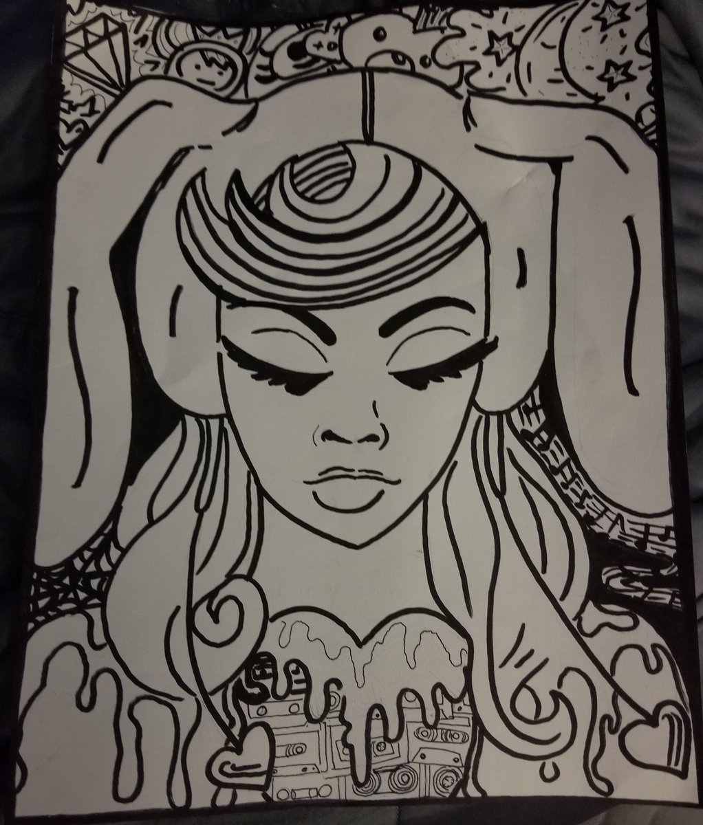 Miss_Gif's tweet photo. Deciding if I want to color her digitally or with copics. #markercanbescary https://t.co/fQZsG7d0eL