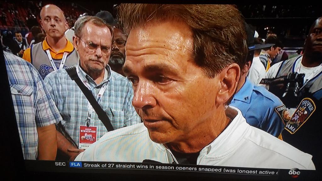 VinceSports's tweet photo. Always a competitive position battle of reporters behind Saban in postgame TV interviews. Name that #Beaird @brettbeaird @brentbeaird https://t.co/egzMABe5Zx
