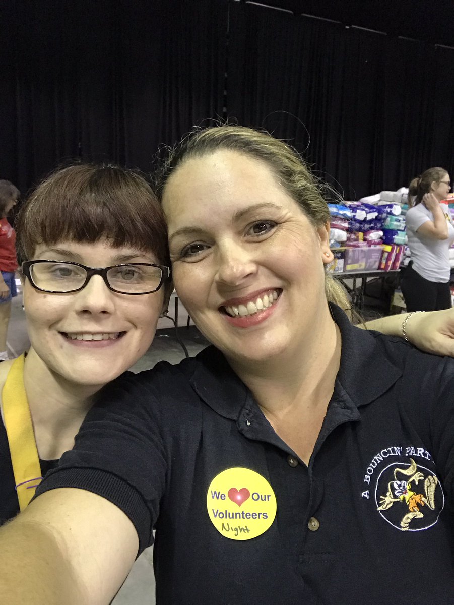 1ZepedaKat's tweet photo. #Houston#Love@the #BerryCenter! https://t.co/jSgSB71jBT