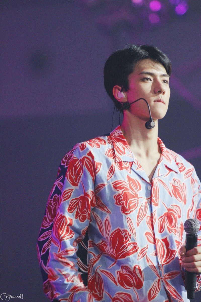 knockknock0408's tweet photo. 170902 SEHUN cr.Cepoooott
https://t.co/DzBlEnt5m0 https://t.co/VRrSgJFSbn