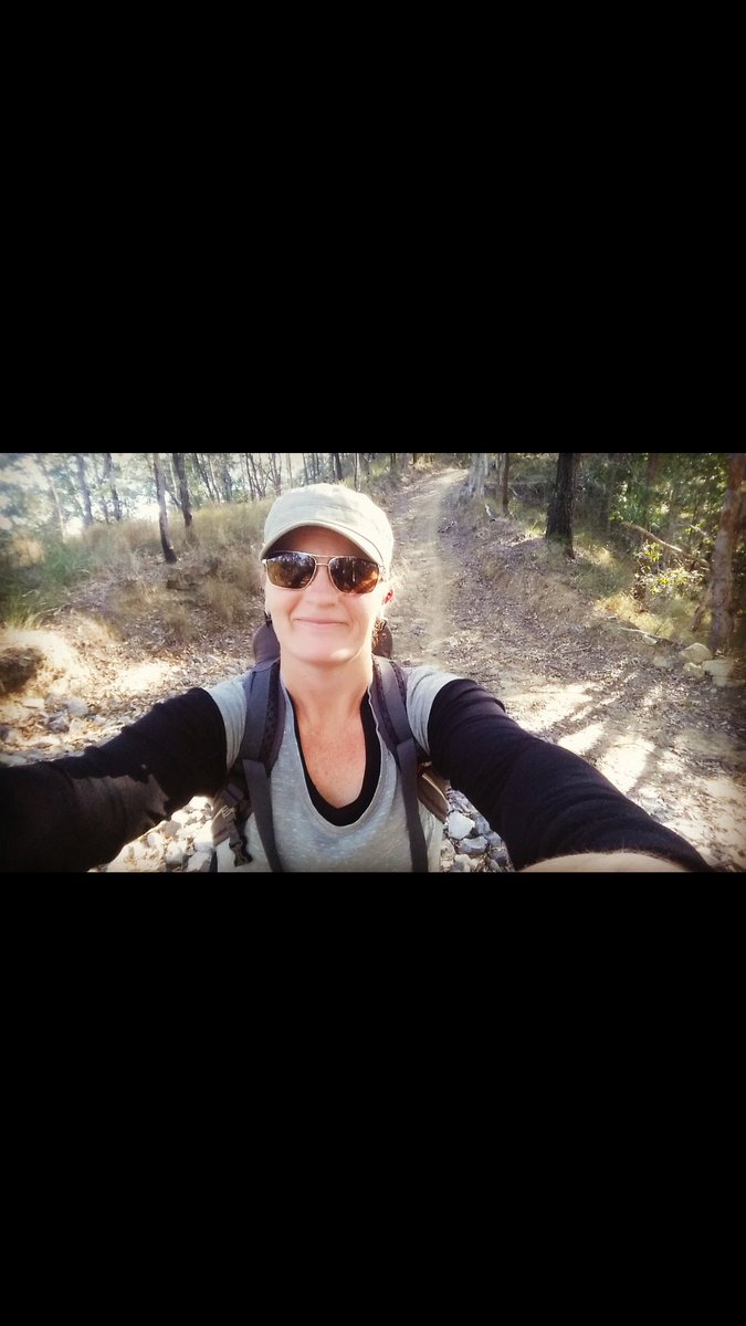 DadirriM's tweet photo. My peaker origins..💗💪 #bigshoes but I'm having a crack with the help of @MyPeakChallenge! 😘👊 #HappyFathersDay (#missedtherunnergenethough)😒😁 https://t.co/RSR3XWkwEq
