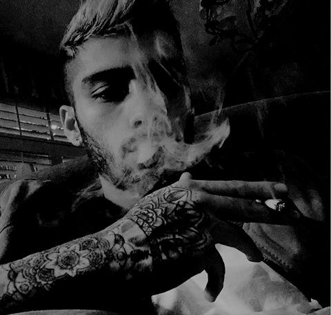 Let's smoke in the saturday.