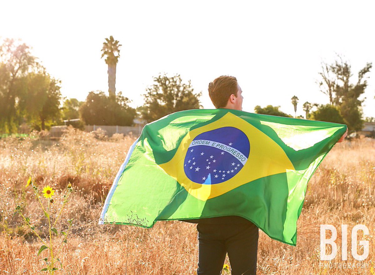 c_stenz's tweet photo. Last 3 weeks in the USA for 2 years...BRAZIL HERE I COME🇧🇷 https://t.co/qDtqpJbIpk