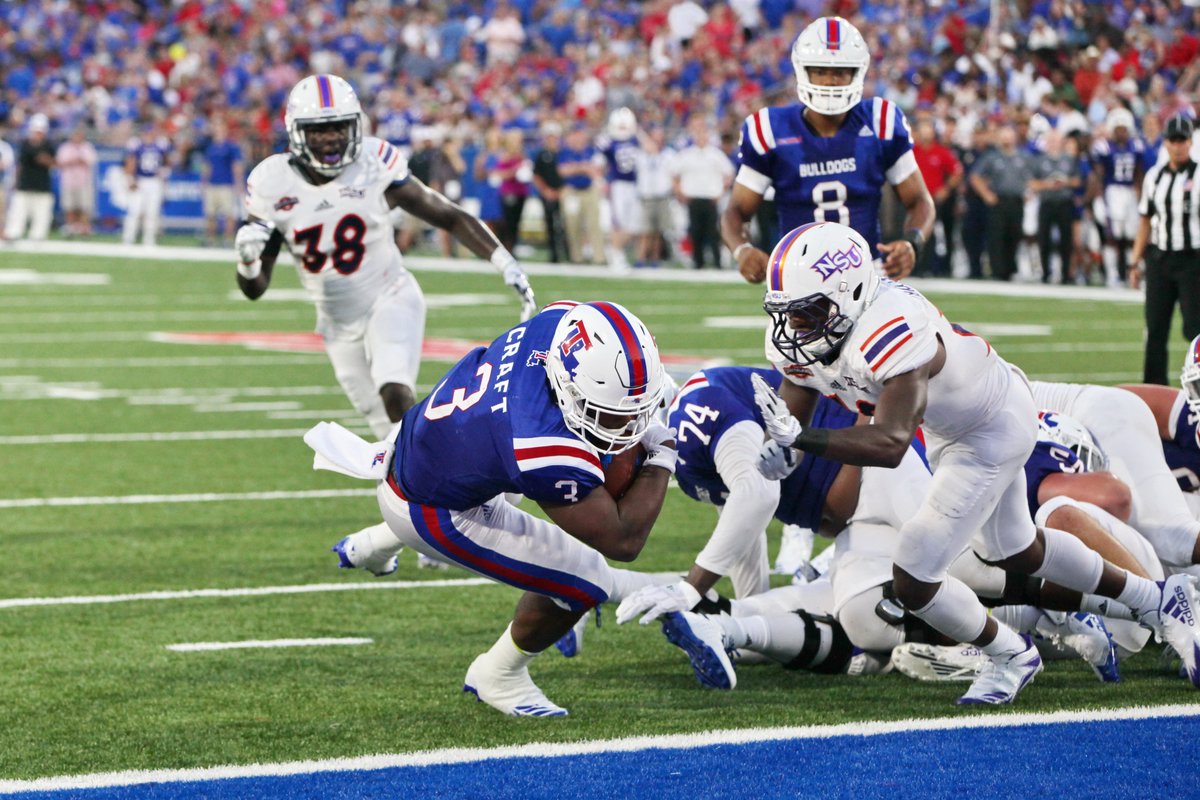 LATechFB's tweet photo. RECAP | Craft Helps Lead LA Tech to 52-24 Win over Northwestern State #EverLoyalBe🔴🐶🏈🔵 

Link: https://t.co/PWyzogXD9t https://t.co/OITs8qtOrN