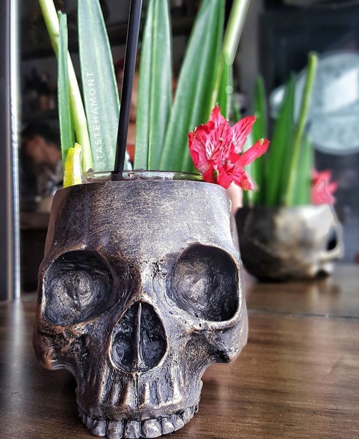 💀 BLOOD OF KALI 💀 on the new #barsazerac menu. Photo by @tastehamont. Hope to see you this weekend #hamont. ⚜️#80smovies #cocktails