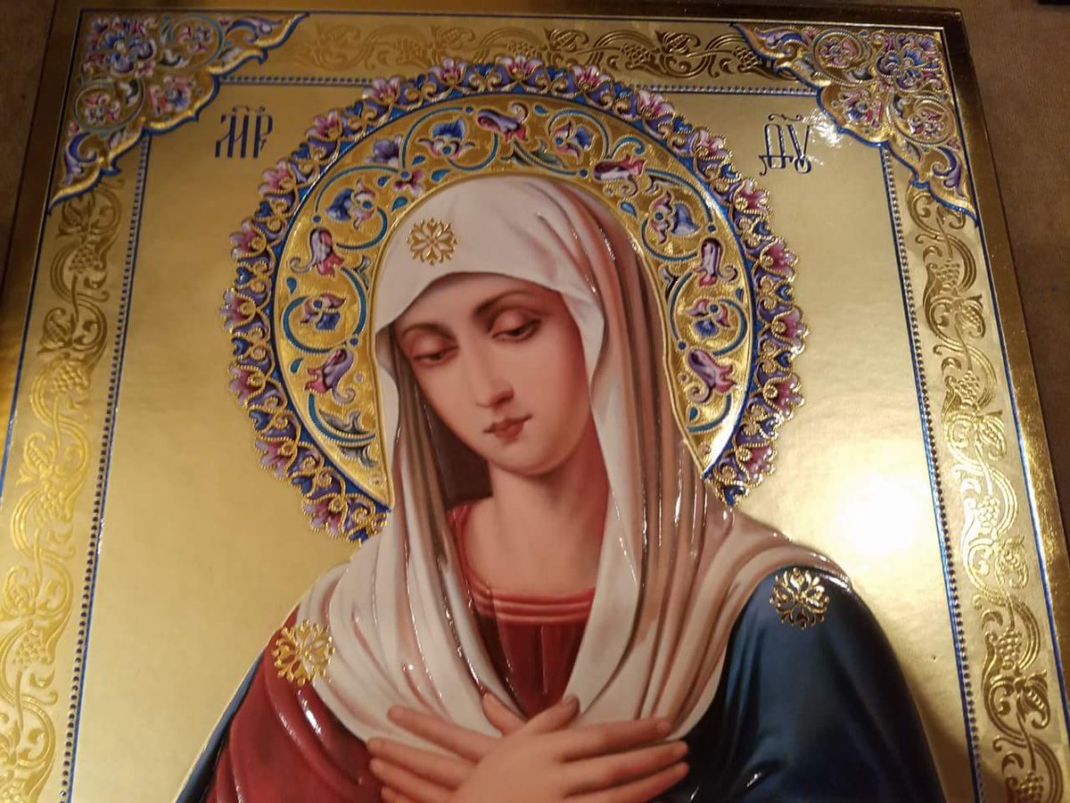 JessBeJoyful's tweet photo. Imagine the peace that was given Mary for fully accepting God's will. A peace she freely shares with us. 
#Catholic #Mary #Joy https://t.co/sC1uEaQt3U