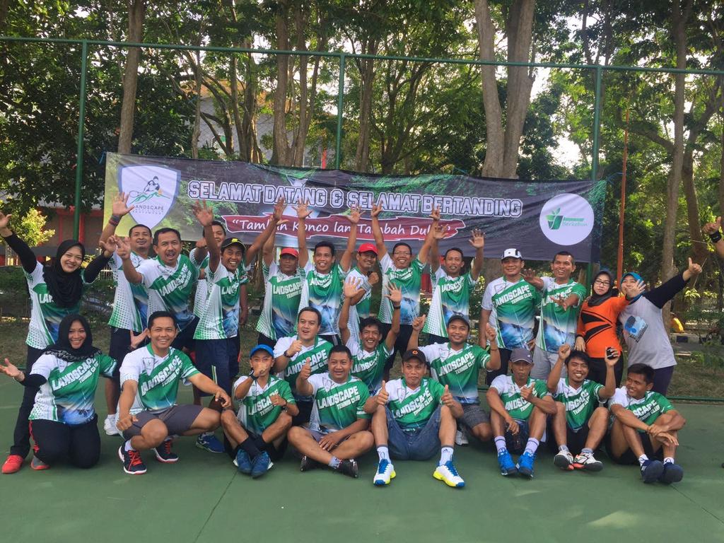 bwangiberkebun's tweet photo. pekebun tenis Landscape @dpubmcktr_bwi Vs Brantas Jember @IDberkebun @Hariono_Pam @bayuhadiyanto2 @yulianpurnom @MohSafaat @ https://t.co/9Y0vek5GP6