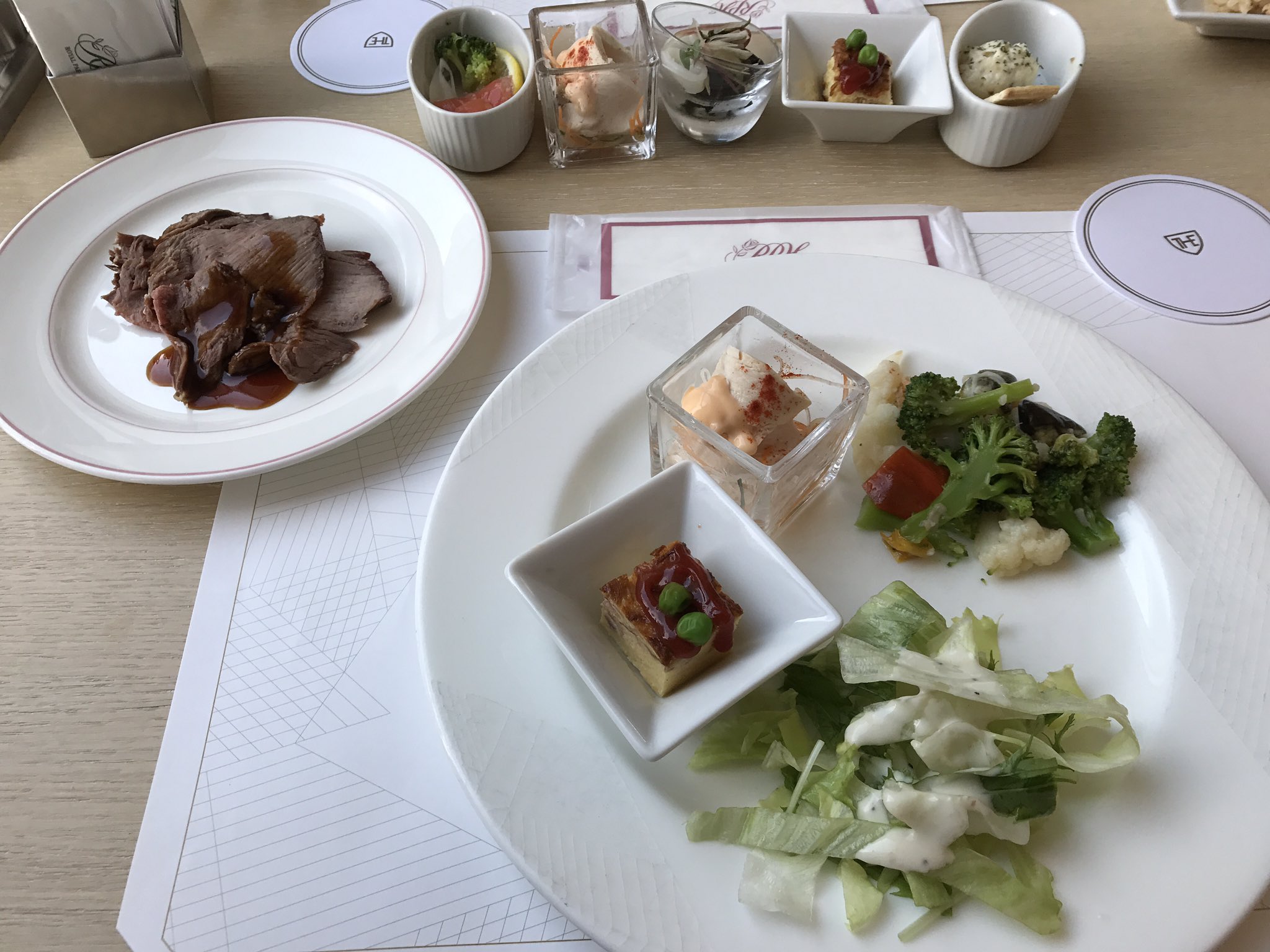 かろ ランチビュッフェ٩ ๑ ᴗ ๑ ۶ 汐留ロイヤルパークホテル ハーモニー T Co Yqt4h5tpjn Twitter