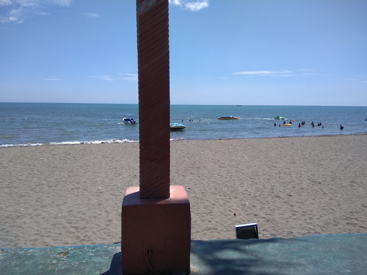 israq_cisc's tweet image. Pantai galesong...