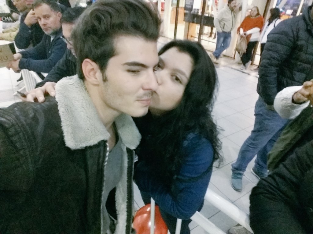 NilenneYaya's tweet photo. Momentos como este nunca se olvidan👌💖💖 los quiero un montón pollitos mios🐥💖🐥💖 @_jesus_OM @DanieloviedoM @GemeliersMusic https://t.co/GEhQ6p0NnL