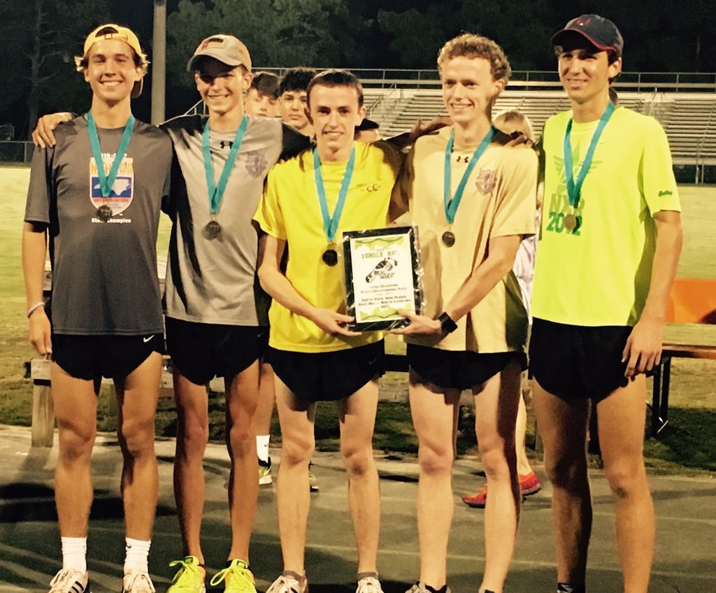 Team Champions! 15:50-16:12 Top 5. Great start and fun event. #JungleRun