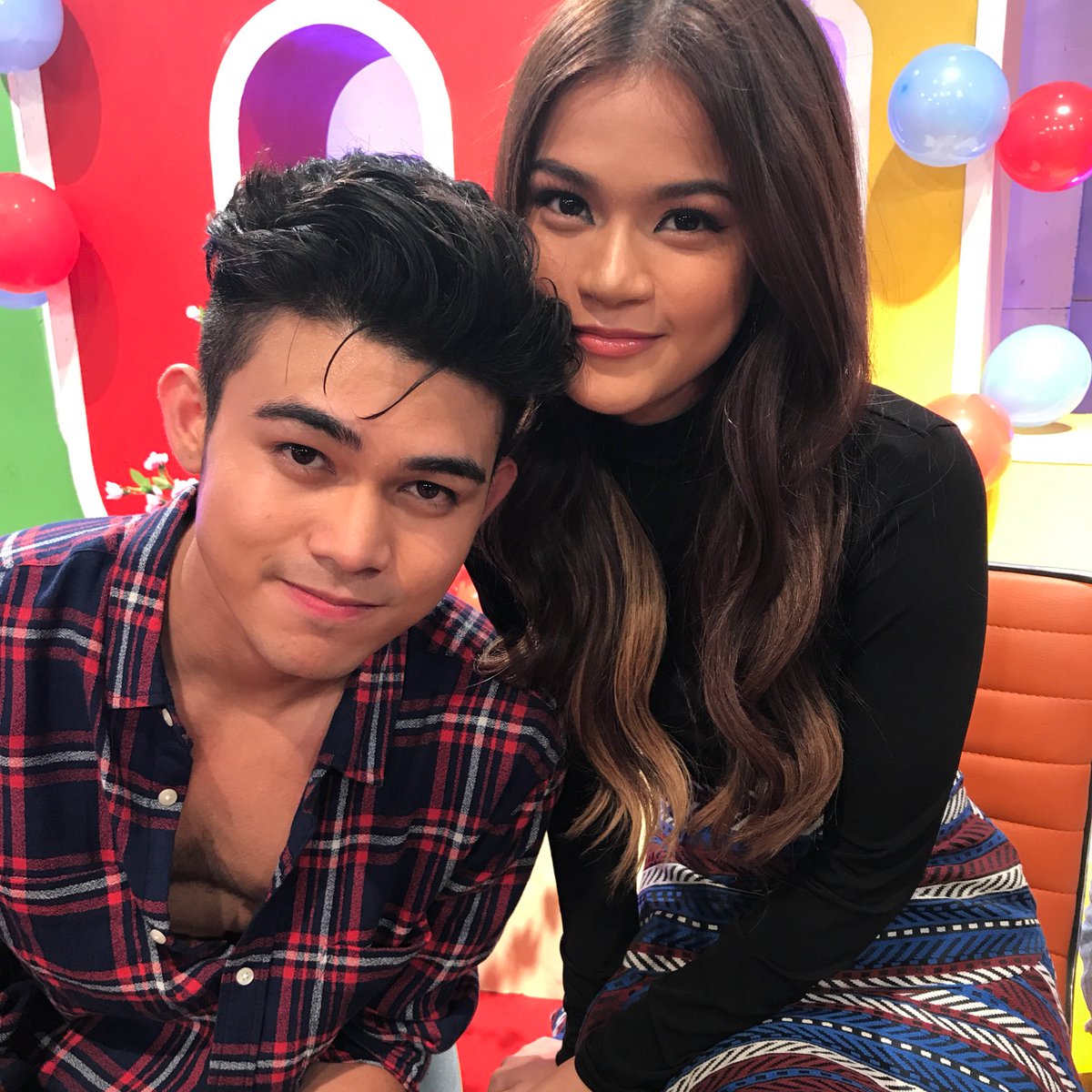 iamjamesbanaag's tweet photo. MarNigo ❤️ @MissMarisRacal @ImPascualInigo https://t.co/fdafSO98WH