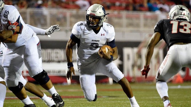 CBSSports's tweet photo. Cam Newton's brother Caylin leads Howard to biggest upset in college football history: https://t.co/gjiKkPoKJf https://t.co/ouZozxtLRe
