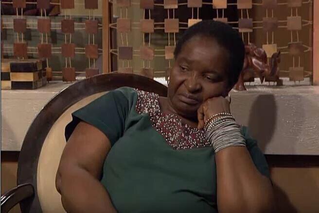 thami68045559's tweet photo. Ume ngekho ozoshaya ikeybord enkonzweni u like https://t.co/fBLgZN4CiY