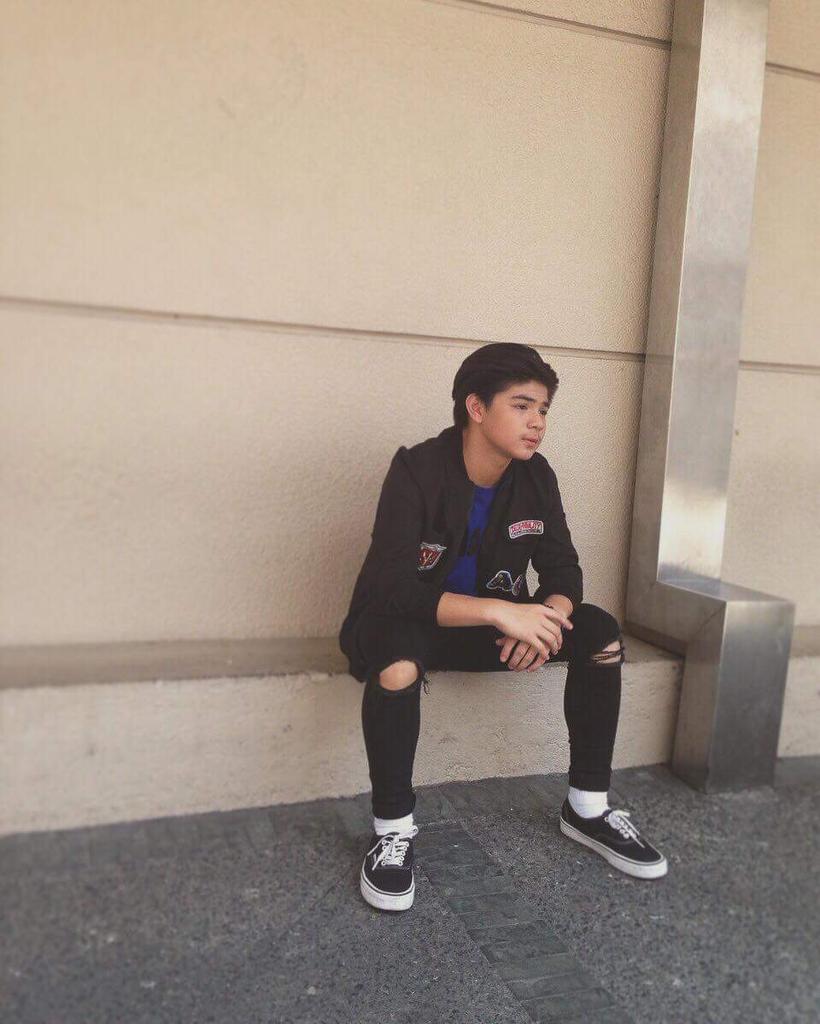OnlyforBugoyC's tweet photo. Happiest birthday, BUGOY! We're always here for you! Sna hndi ka magbago sa mga fans mo, stay humble and more blessings! 💕  @hashtag_bugoy 🎉 https://t.co/of7Gw2Lu6L