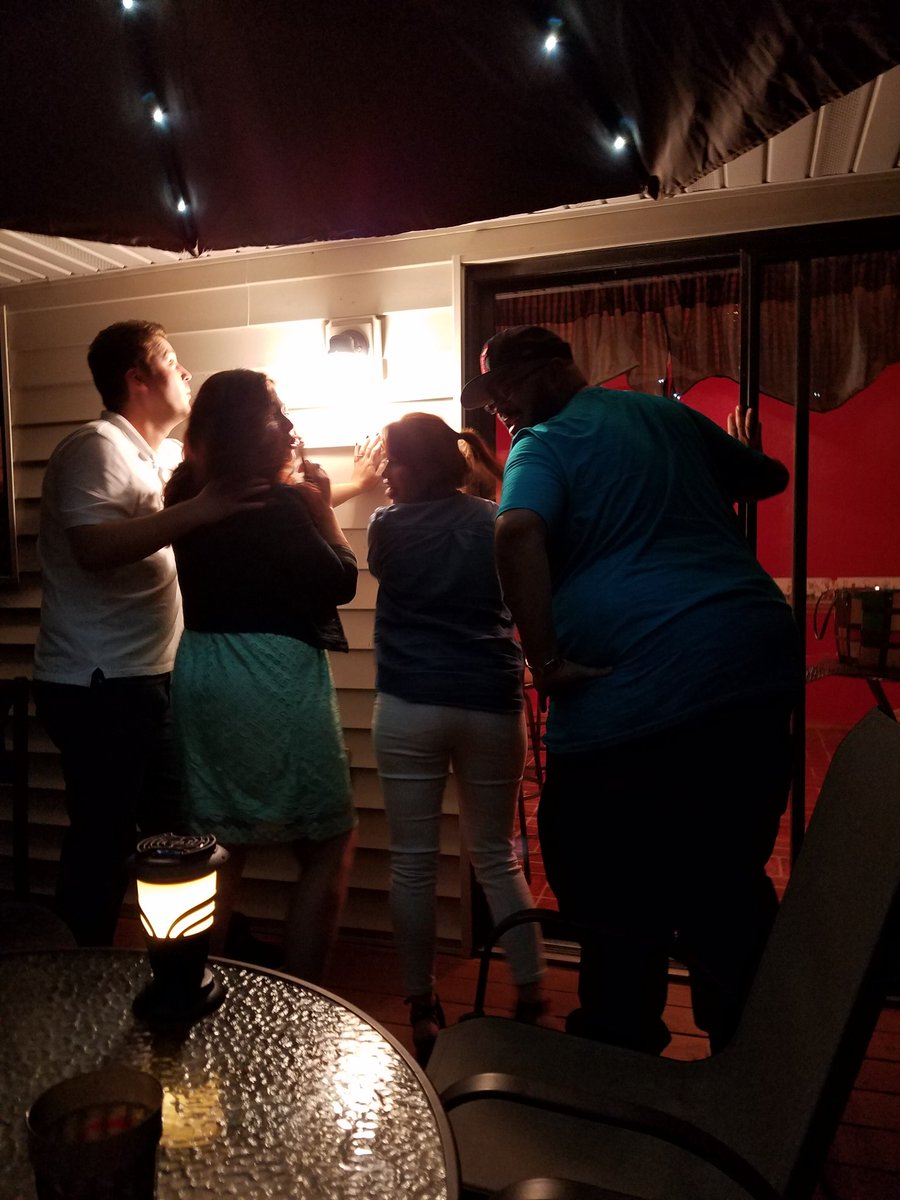 fixdm13's tweet image. Hot asses