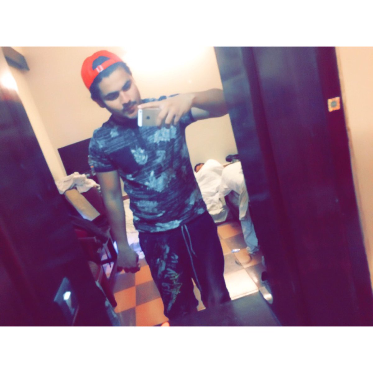 001_Rahil's tweet image. 