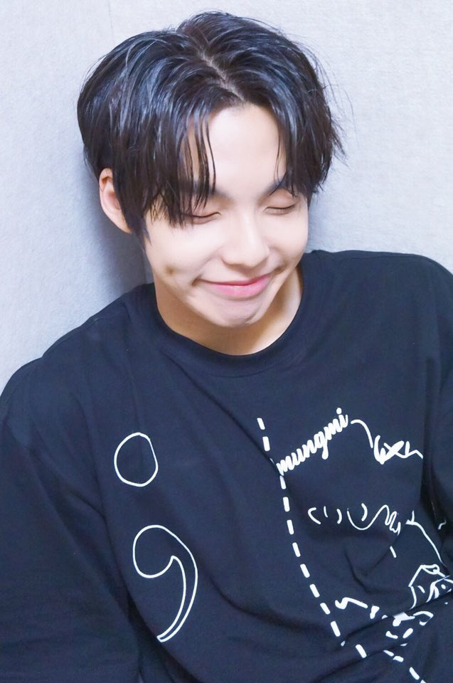 JEABJINYOUNG_TH's tweet photo. (🐥) 030917 twitter 2017hnb : แจกความน่ารักของยัยจีน หมั่นเขี้ยวมากเลยค่ะหนูลูกอยากบีบ >_<

#우진영 #HNEXTBOYS https://t.co/uHk30WoBeT
