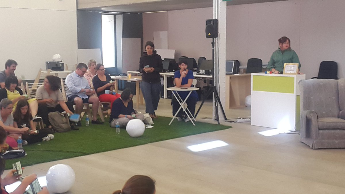 manz_paloma's tweet photo. Evaluación performartiva del #ATsummerlab Subasta "terruñera" con  
 @LuciaSRM https://t.co/c8iE4DitHq