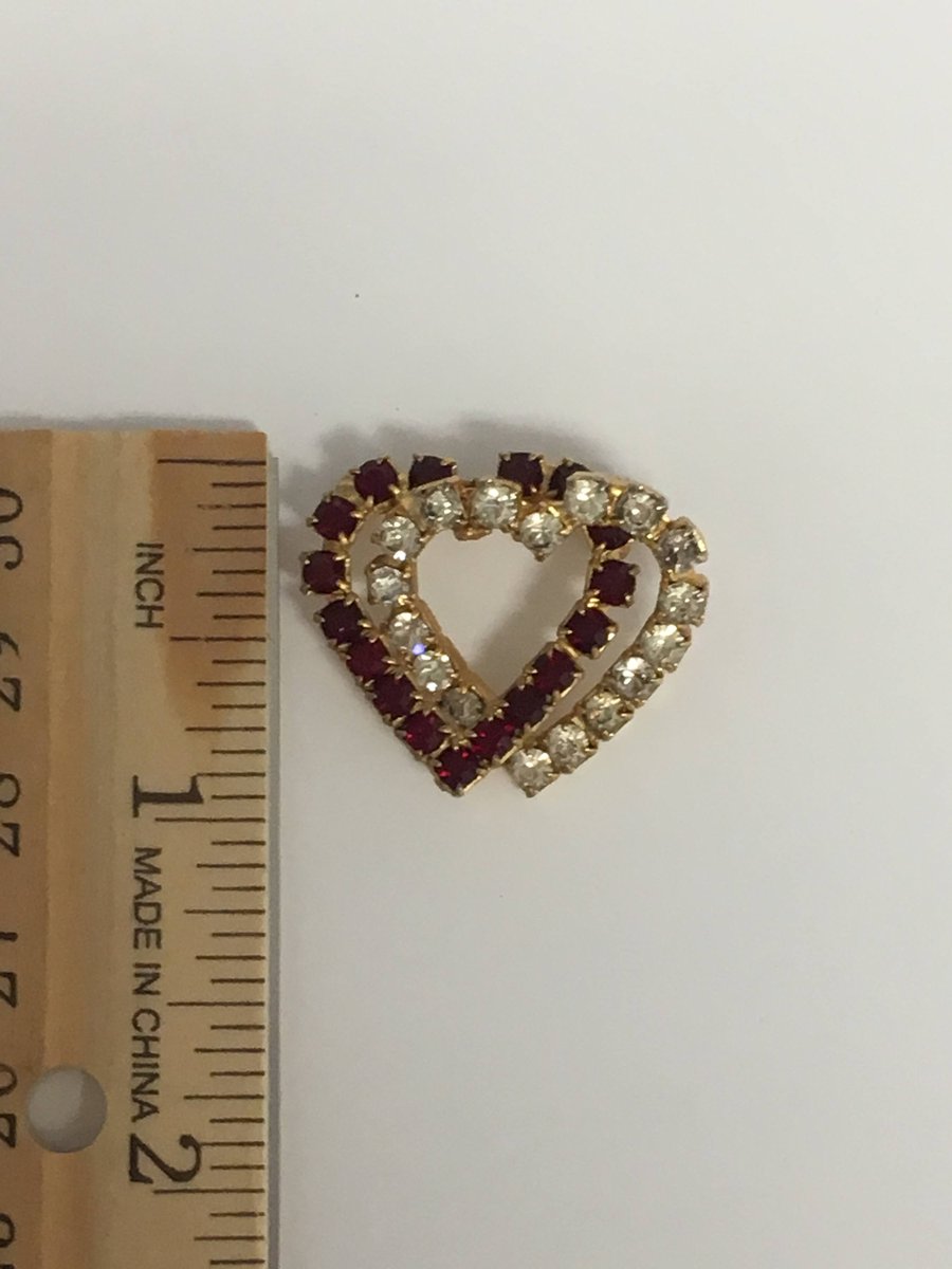 buyingvintage's tweet image. Double Heart Rhinestone Pin Brooch tuppu.net/cd3dfb9 #MyNewTag #Etsy #RubyBirthstone
