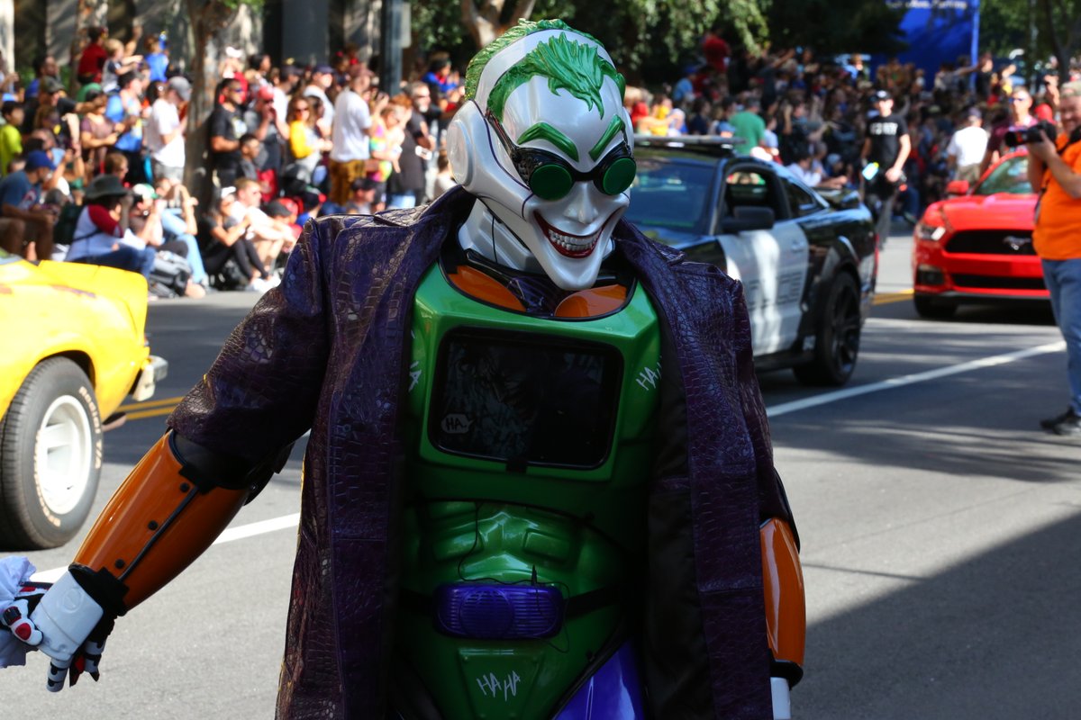 channel1atlanta's tweet photo. WSBTV reports PHOTOS: Dragon Con Parade 2017: https://t.co/YThm2SBkOl Share YOURS with us for a chance to be feat… https://t.co/8TiYaD1fR7