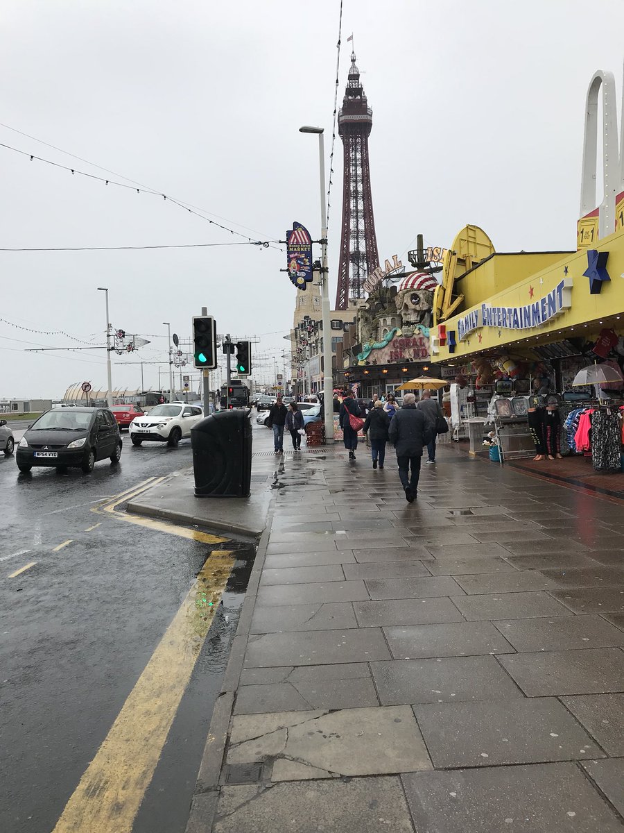 bakerbase's tweet image. #blackpoolweather