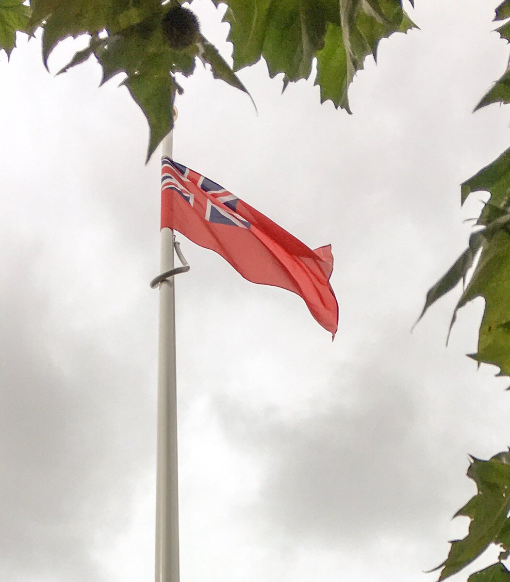 stneotsmayor's tweet photo. Red Ensign flying outside St Neots Town Council to mark #merchantnavyday #StNeots https://t.co/AOBHTITdhL