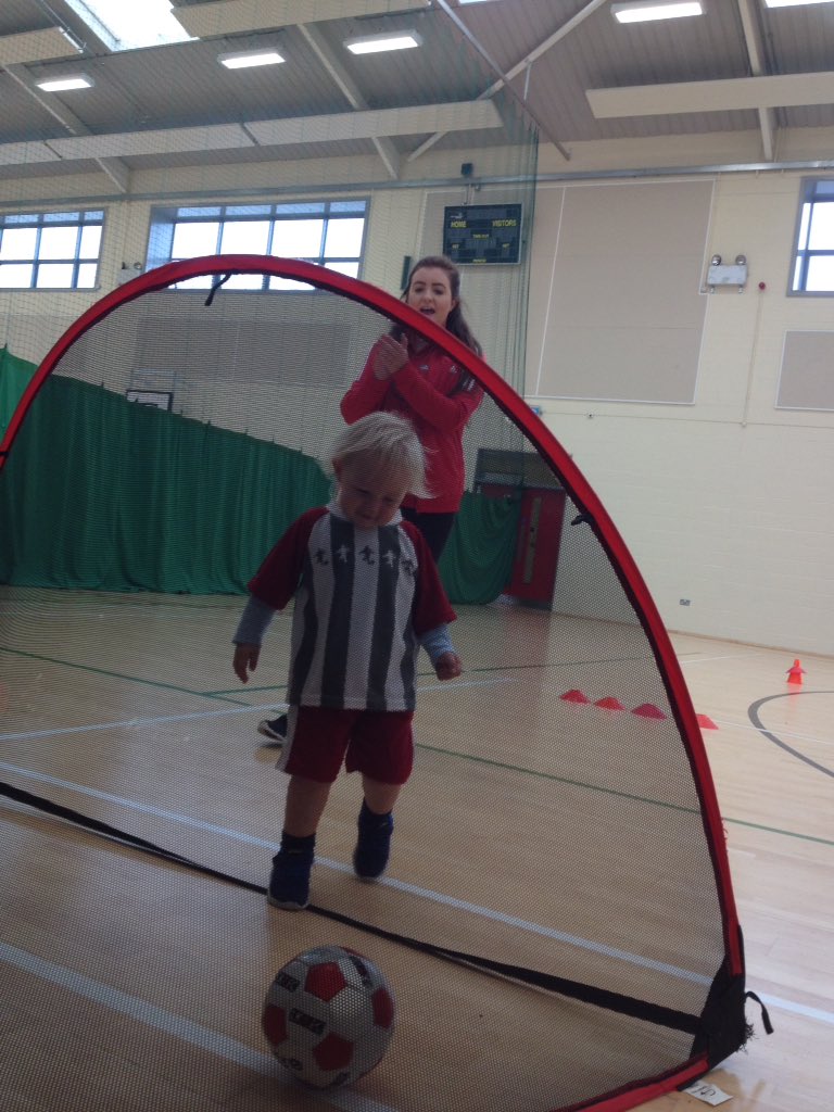 TreasureTalesIe's tweet photo. Another great session @littlekickers today! #littlekickers #soccer #kids #fun #adventure #ireland #pblogger #blog https://t.co/BjtjlBE1dQ