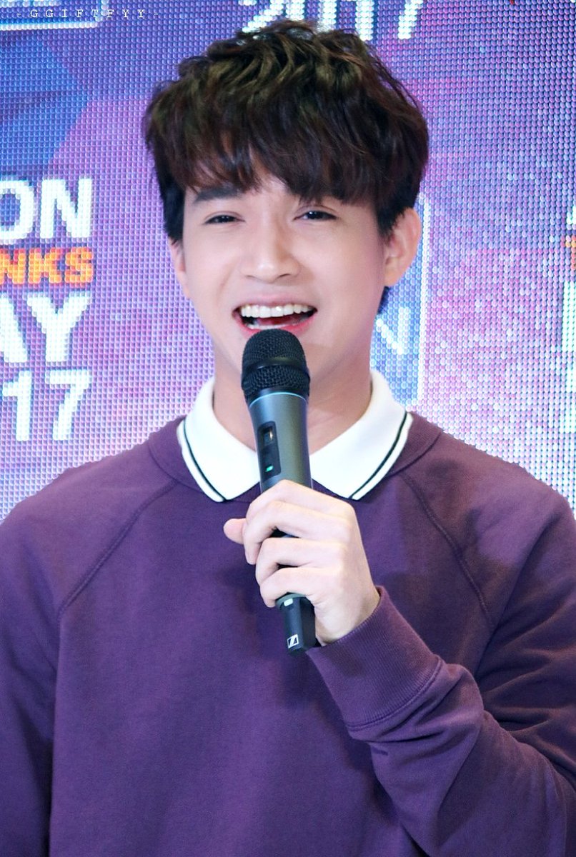 GGiftfyy's tweet photo. วันนี้~ ตะพี่ @Ritz_TS6 น่ายัก☺
#aeonthankday2017
#ritz_rueangritz https://t.co/cFg1bNbNMl