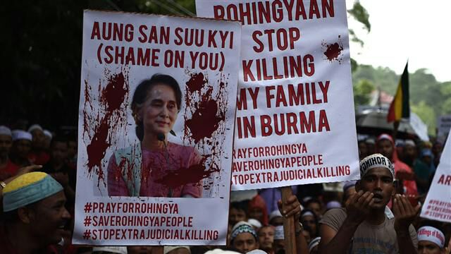#HelpRohingya please stop killing rohaangyaan,s Muslims