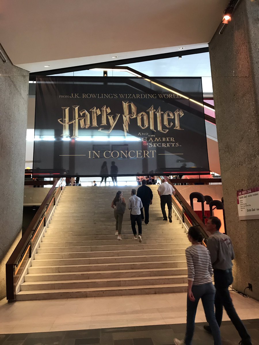 BrittGrevelink's tweet photo. @jk_rowling in the Netherlands today is the day. Back to Hogwarts 🍿🙌🏼 https://t.co/v2hcnxcO1f