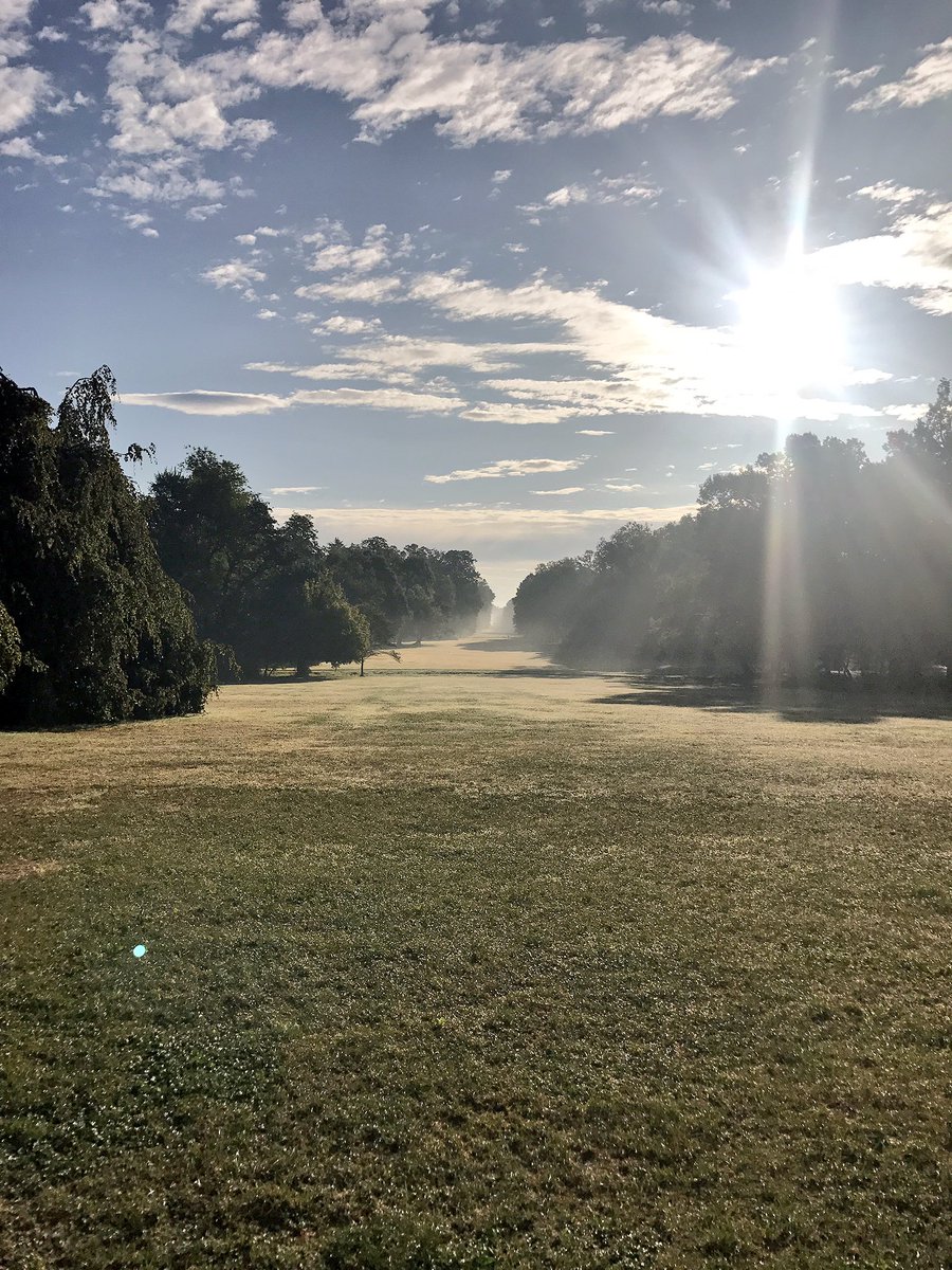 ValtteriBottas's tweet photo. Usual race day run at beautiful Parco di Monza 🏃🏼👌🏼🇮🇹🏁 https://t.co/W3CcNadANf