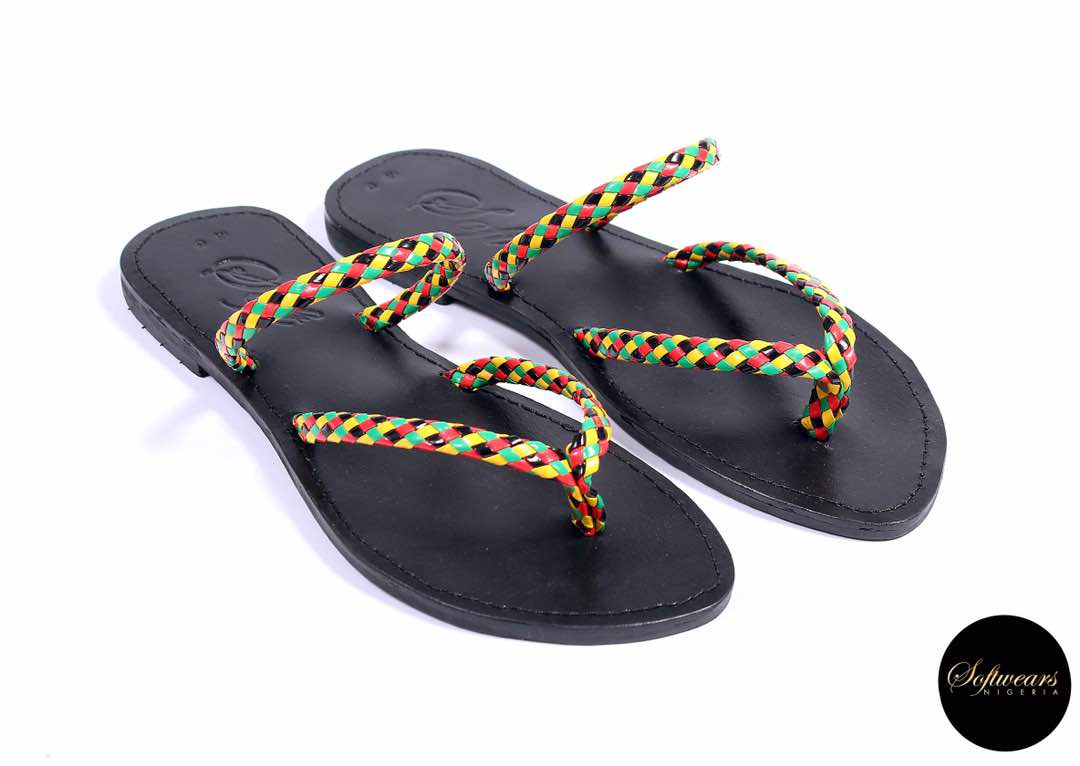 Happy Sunday. It's about to be a colourful day 🌺👏