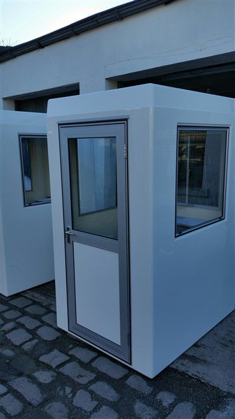 containercabins's tweet photo. #kiosk #gatehouse #securitygatehouse #constructiongatehouse #portablekiosk #kiosksales #gatehouse https://t.co/9OW2Jrmicd