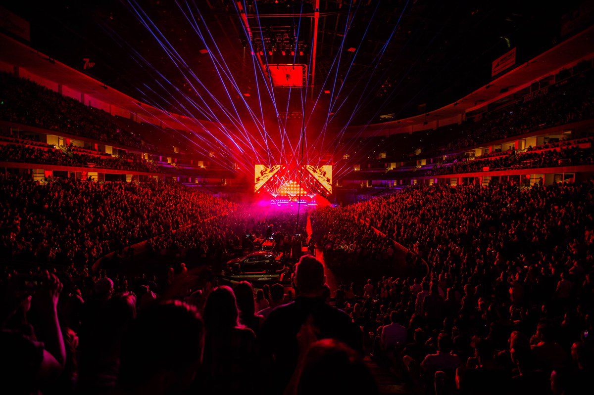 OneRepublic tweet picture