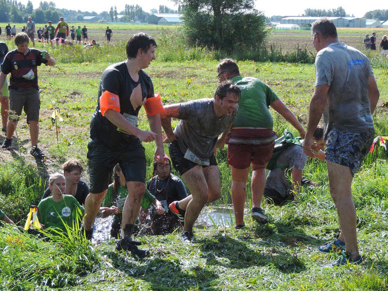 FBohemen's tweet photo. Fameuze baggerloop, route polder aan de Leeweg (de Poep). #baggerloop #polder https://t.co/ne1HMEXFyd